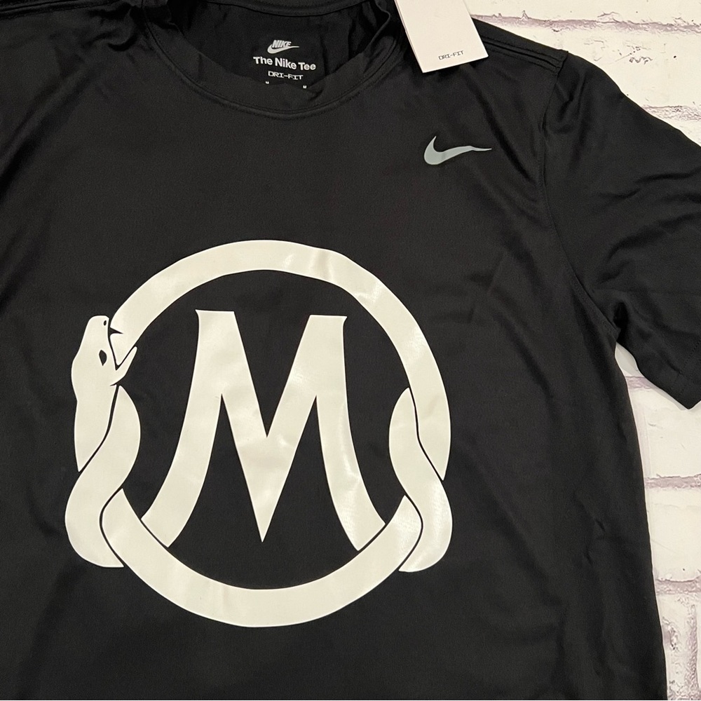 Nike Mamba Sports Academy Medium 2XL Kobe Bryant Mens Black T Shirt Dri Fit - Picture 2 of 6
